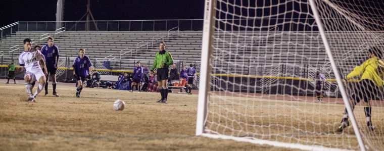 Soccer: DV vs Rincon